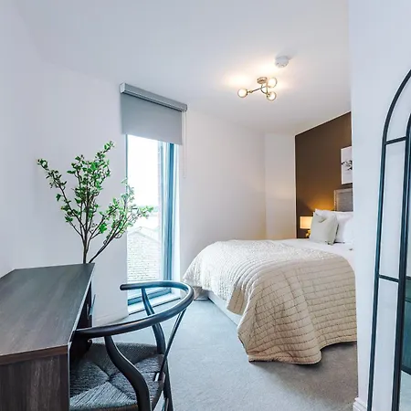 公寓 3 Bed Flat - Centre - Free Parking