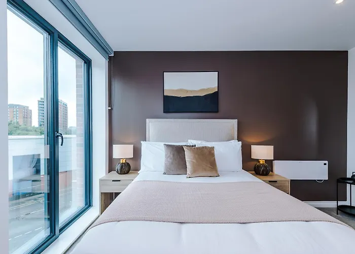 Lägenhet 3 Bed Flat - Centre - Free Parking Leeds (West Yorkshire)