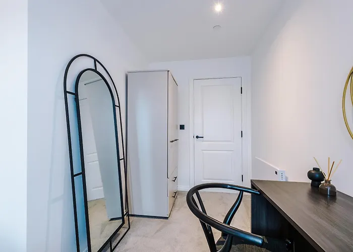 Lägenhet 3 Bed Flat - Centre - Free Parking Leeds (West Yorkshire)