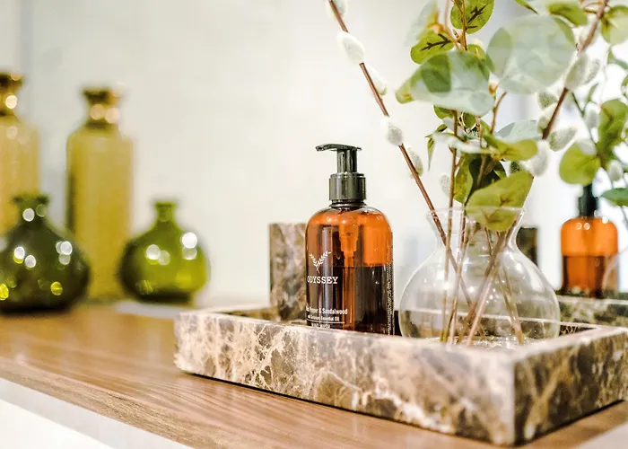 3 Bed Flat - Centre - Free Parking * Leeds (West Yorkshire)