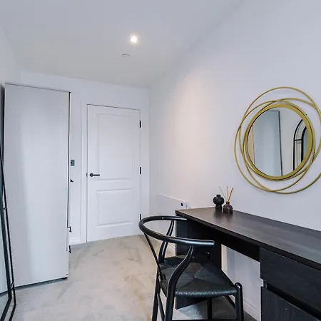 3 Bed Flat - Centre - Free Parking 公寓 利兹