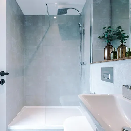 公寓 3 Bed Flat - Centre - Free Parking 利兹